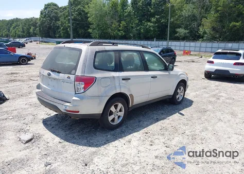 2012 Subaru Forester 2.5X z USA, uszkodzony, nr VIN JF2SHBBC7CH413206